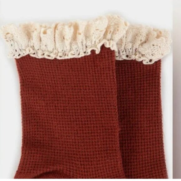 Free People Waffle Knit Ankle Sock Ruffle Cedar NEW - Picture 4 of 11